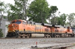 BNSF 7426 leads NS train 351 at Aycock